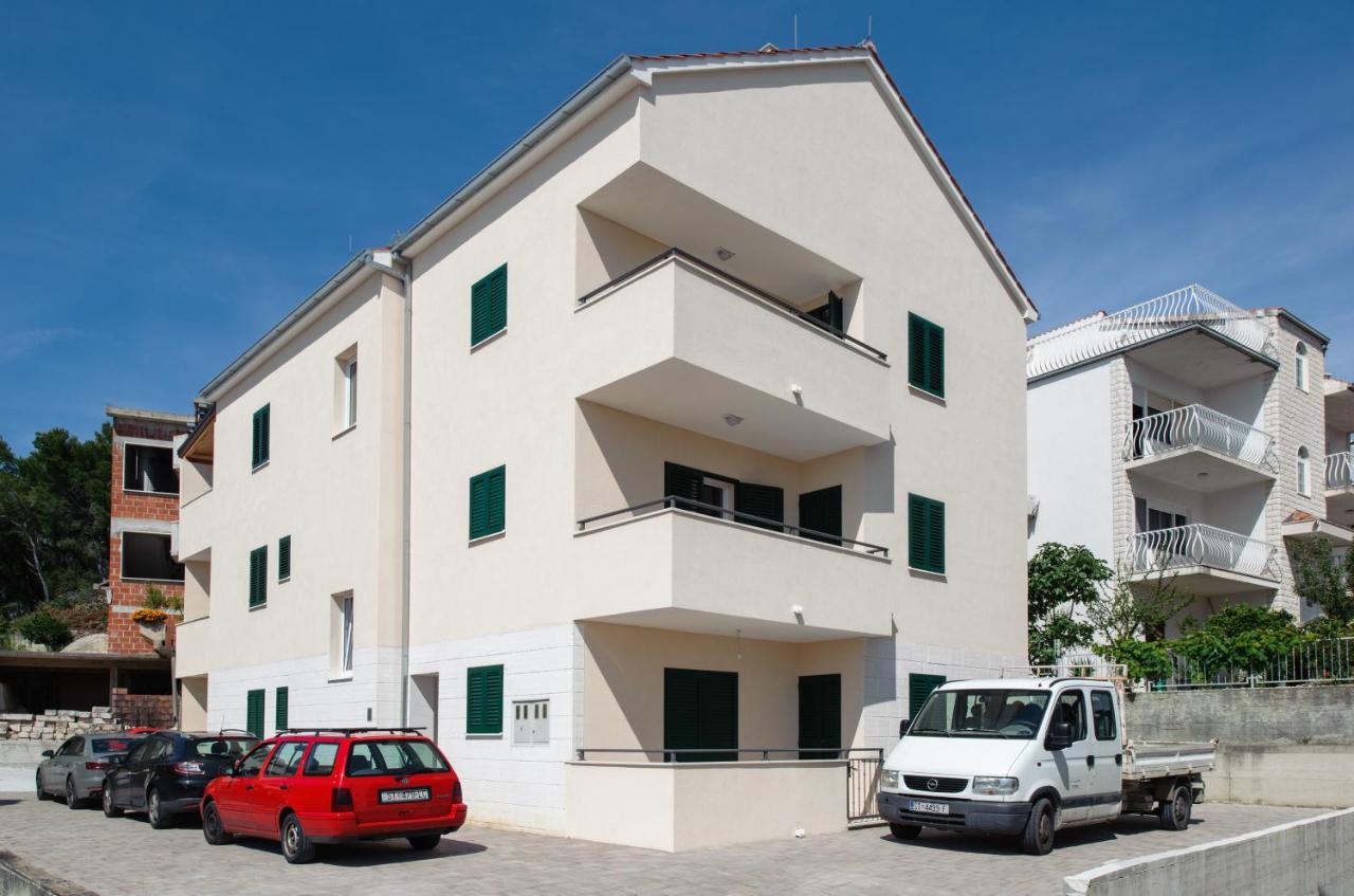 Nera Lux Apartment Podstrana Exterior photo